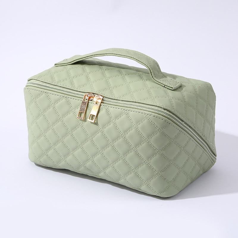 🎅 Festive Surprise: 75% OFF 🎁✨ Must-Have Travel Makeup Bag