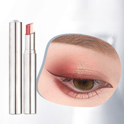 Benefit crit! 💥 Buy 1 get 2 waterproof eyeshadow sticks, a must-have for lazy people!