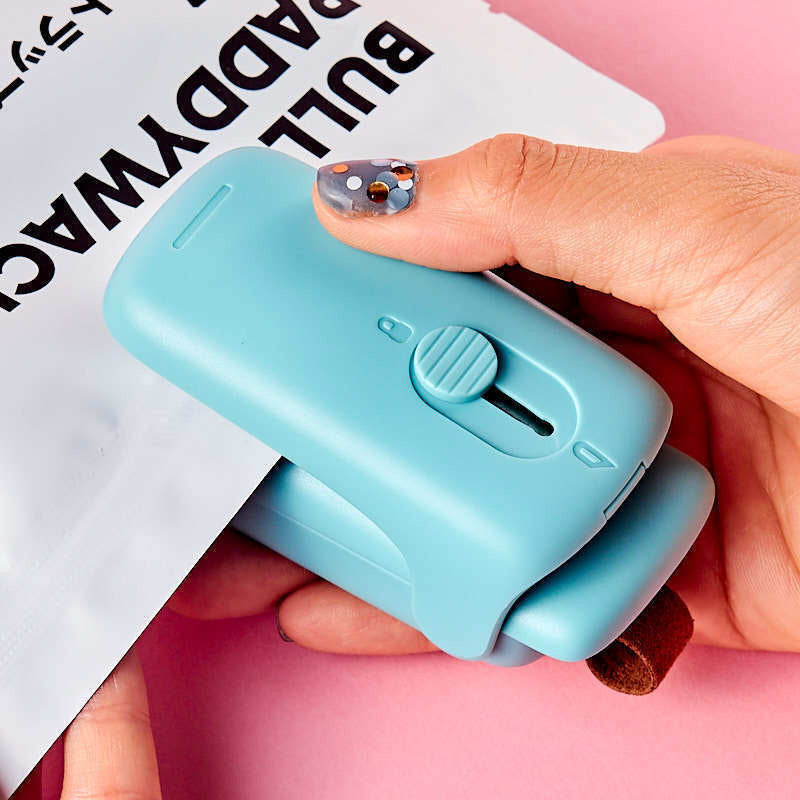 🏠Family Essentials⌛Mini Handheld Chip Bag Sealer
