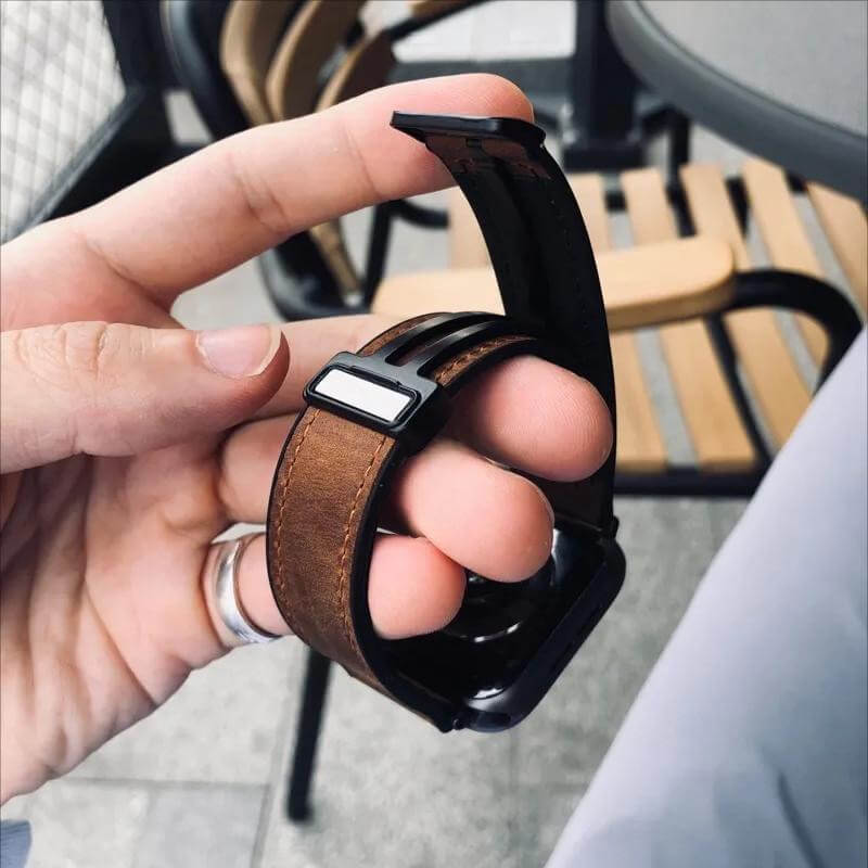 ❤️Adjustable Magnetic Leather Band