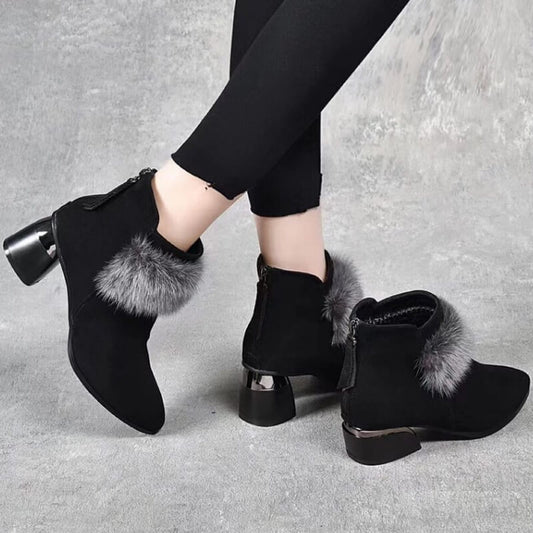 🎉Perfect Gift🎁Winter Women's Elegant Chunky Furry Ankle