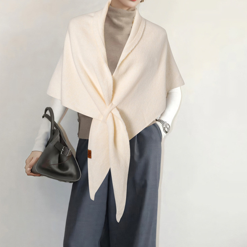 💝Hot sale-70% OFF💝Women’s Fashionable Triangle Shawl Scarf